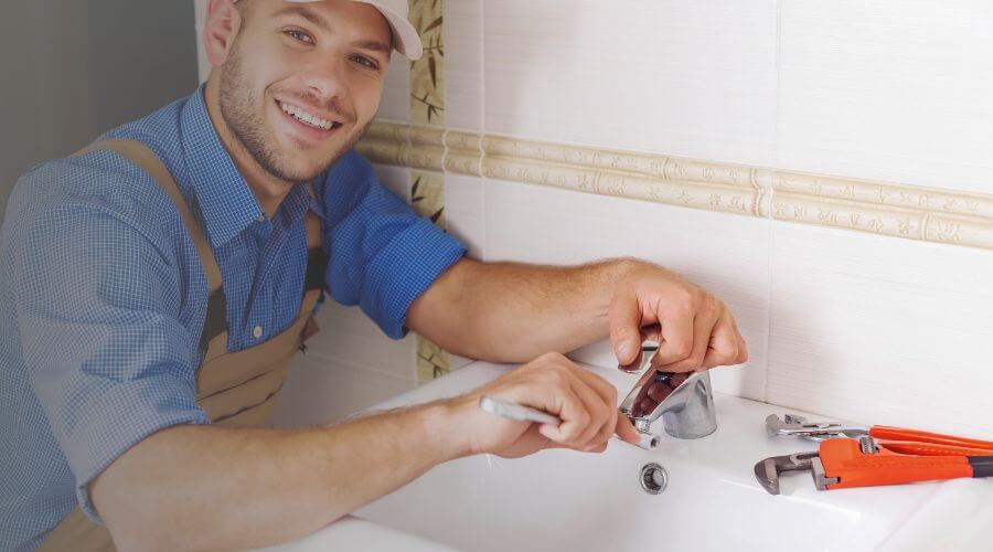 Handle or spout repair in El Nido, CA